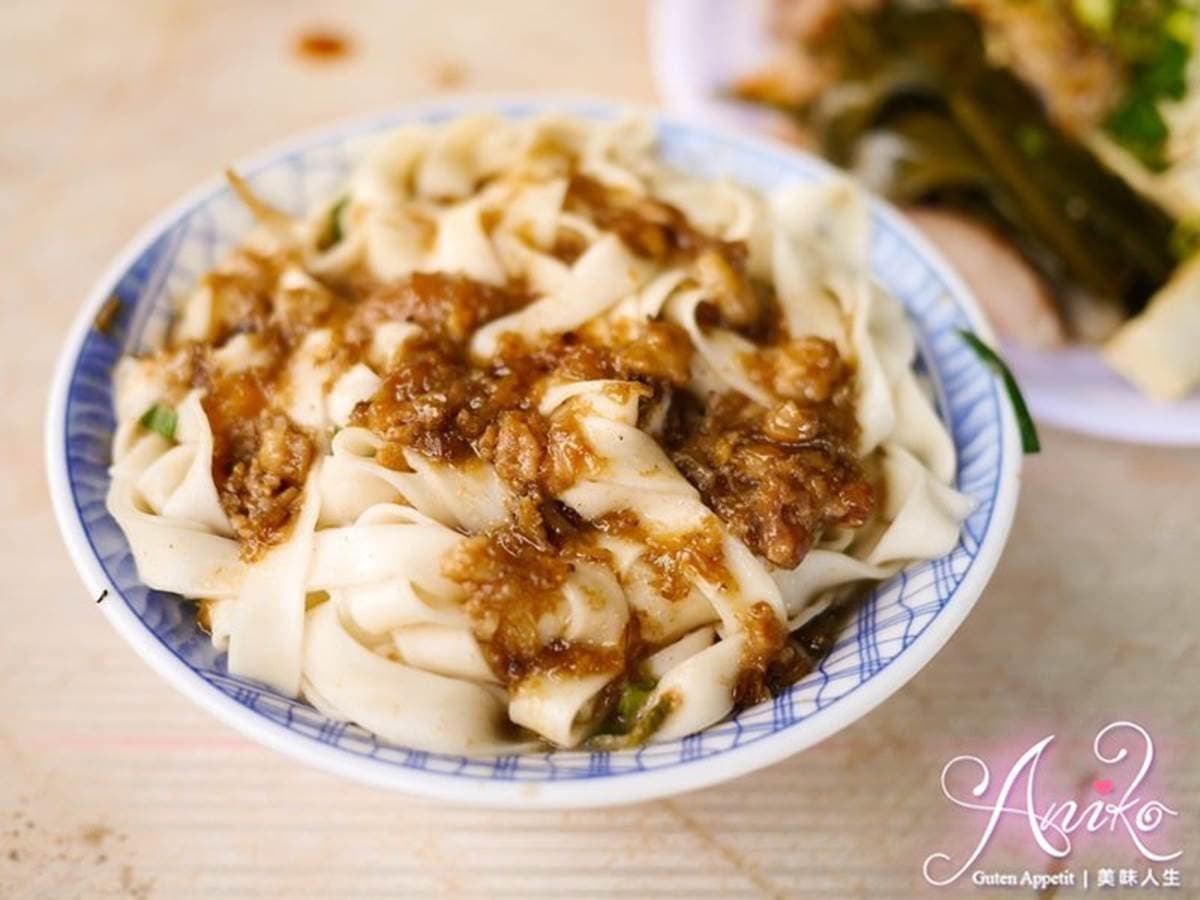 CP值爆表啦!台南佛心麵店超飽滿水餃1顆2元,清爽餛飩湯1碗也只要10元 CP值爆表啦!台南佛心麵店超飽滿水餃1顆2元,清爽餛飩湯1碗也只要10元