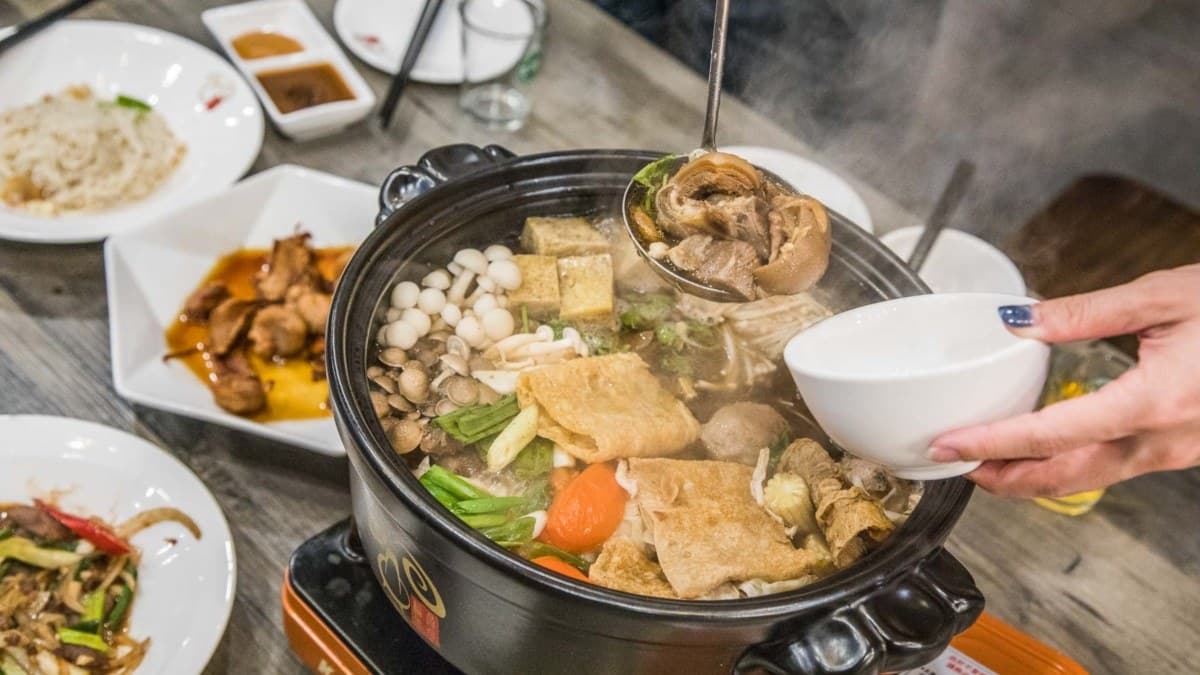 立冬暖身必吃!全台13家進補美食:火焰秀麻油雞、佛心價羊肉吃到飽 立冬暖身必吃!全台13家進補美食:火焰秀麻油雞、佛心價羊肉吃到飽