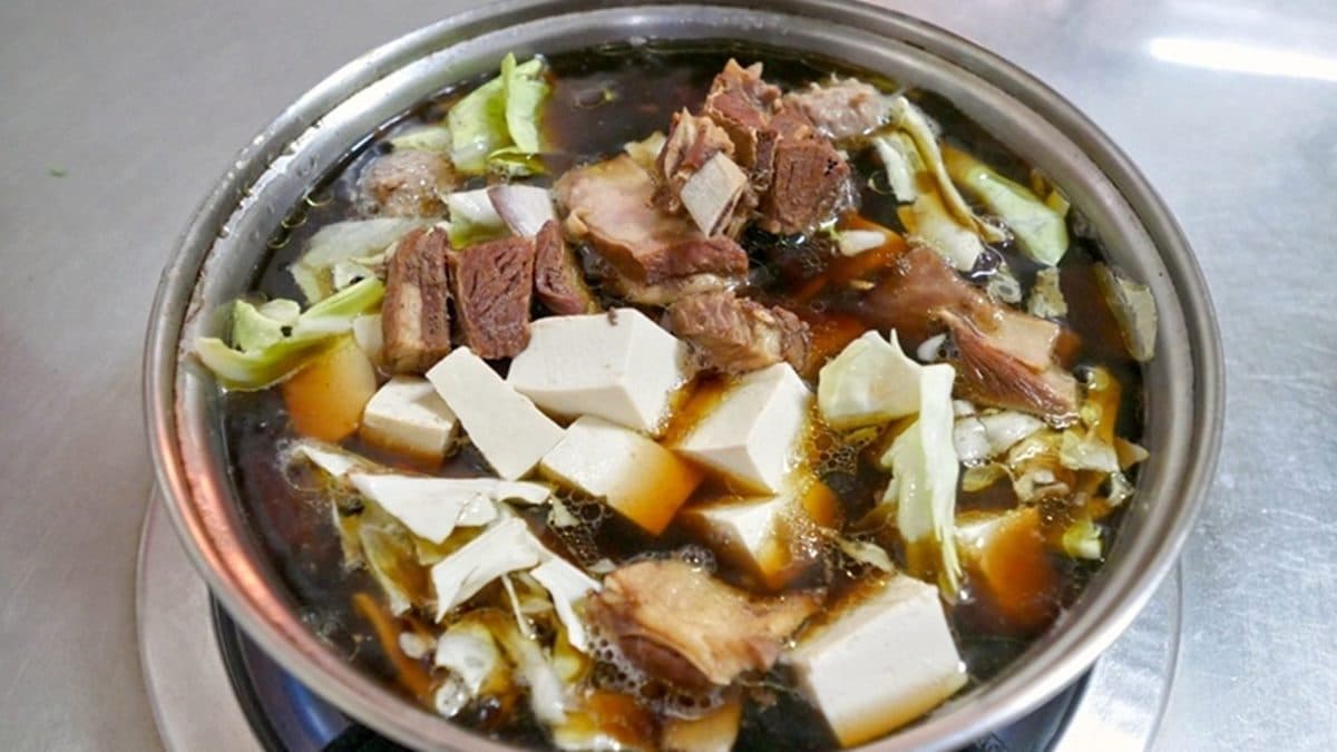 立冬暖身必吃!全台13家進補美食:火焰秀麻油雞、佛心價羊肉吃到飽 立冬暖身必吃!全台13家進補美食:火焰秀麻油雞、佛心價羊肉吃到飽