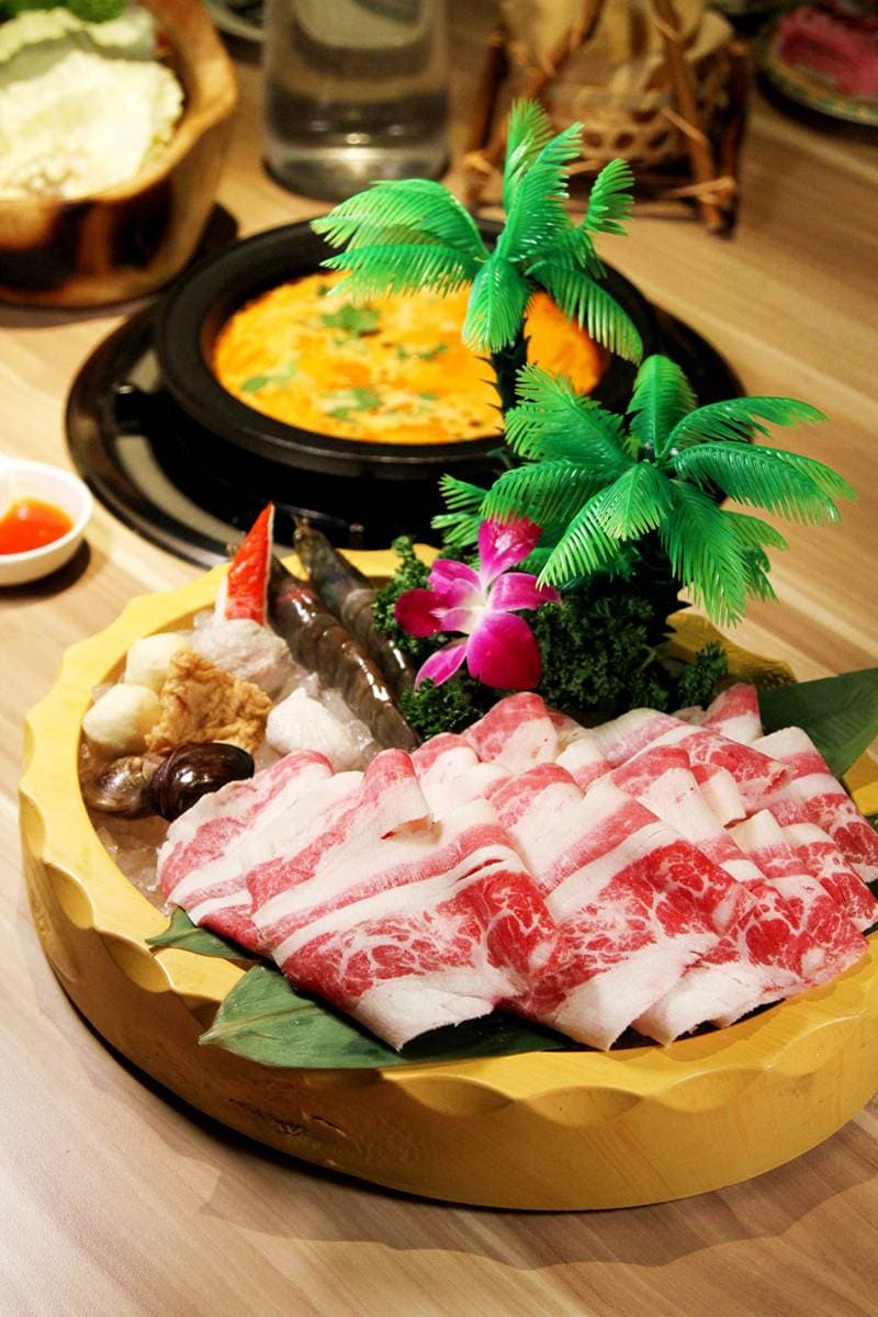減肥慢點!泰式鍋物連續7天「體重多少減多少元」,邊緣人加碼媽媽麵無限吃 減肥慢點!泰式鍋物連續7天「體重多少減多少元」,邊緣人加碼媽媽麵無限吃