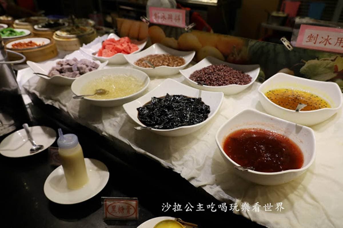 痛風也要嗑!宜蘭吃到飽「海鮮餐廳」菜色超澎派,必點清蒸處女蟳、鹽烤蝦 痛風也要嗑!宜蘭吃到飽「海鮮餐廳」菜色超澎派,必點清蒸處女蟳、鹽烤蝦