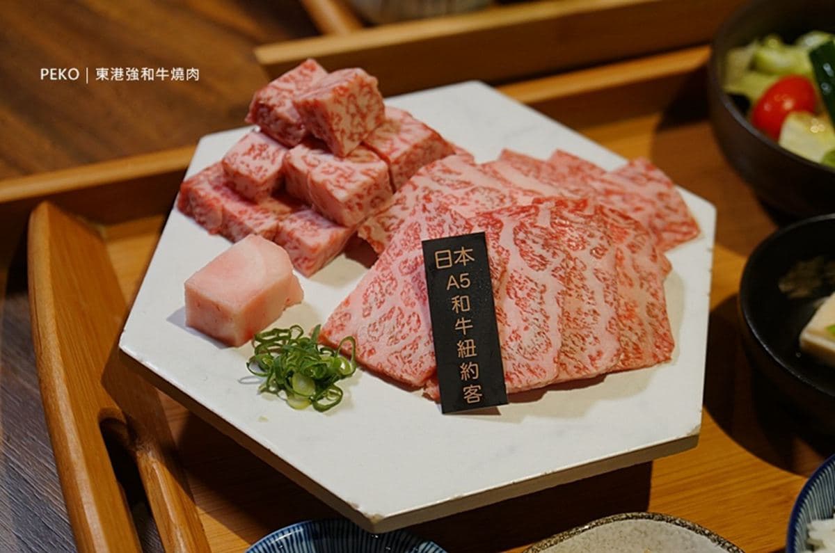 直播霸主開餐廳!蘆洲燒肉定食吃得到日本A5和牛,還有龍蝦鮑魚干貝總匯也必點 直播霸主開餐廳!蘆洲燒肉定食吃得到日本A5和牛,還有龍蝦鮑魚干貝總匯也必點