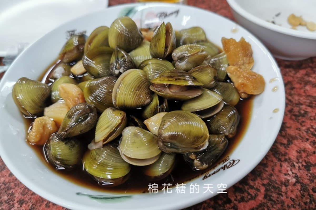 在地老饕不藏私!台中5家人氣熱炒:1盤2吃鵝肉、金黃三杯大腸、隱藏版香煎豬肝 在地老饕不藏私!台中5家人氣熱炒:1盤2吃鵝肉、金黃三杯大腸、隱藏版香煎豬肝