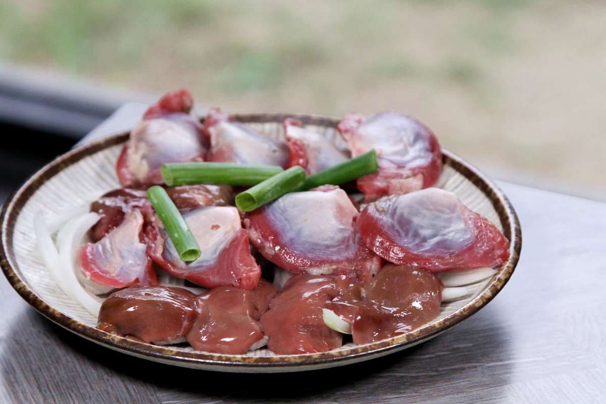 【新開店】溫體薑母鴨變身最台涮涮鍋!火焰燒酒雞、暴動肉食牛套餐也必吃 【新開店】溫體薑母鴨變身最台涮涮鍋!火焰燒酒雞、暴動肉食牛套餐也必吃