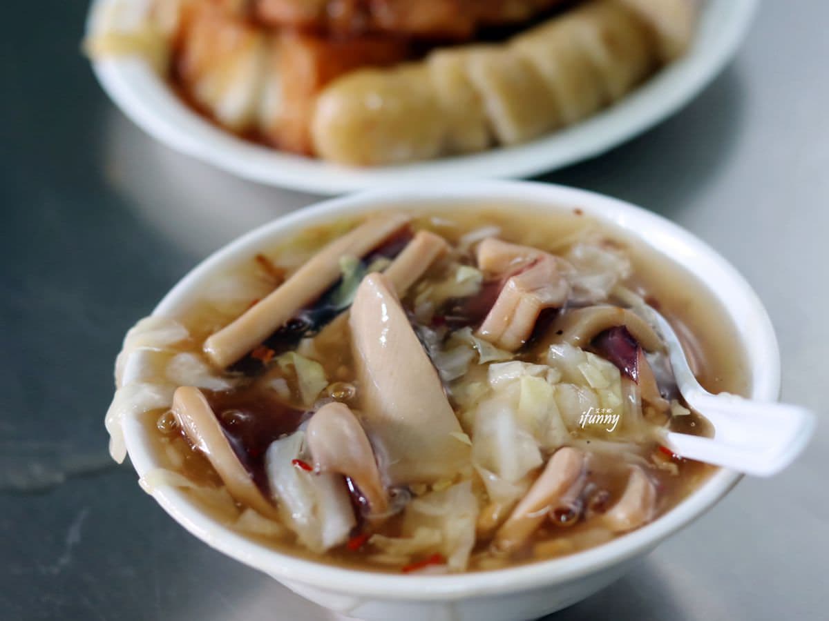 新北耶誕府中燈區周邊7家高CP值小吃:紅麴XO醬涼麵、爆漿炸蛋飯糰、滿料炒魷魚 新北耶誕府中燈區周邊7家高CP值小吃:紅麴XO醬涼麵、爆漿炸蛋飯糰、滿料炒魷魚