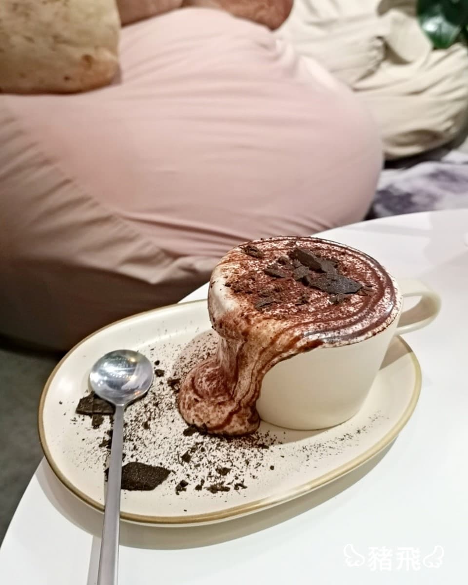 【食尚首播】台中文創園區周邊3家網美打卡店:獸醫開的雜糧食堂、45年糕餅 【食尚首播】台中文創園區周邊3家網美打卡店:獸醫開的雜糧食堂、45年糕餅