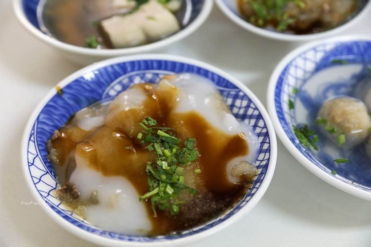 在地人從小吃到大!員林隱藏版肉圓外皮彈滑肉餡扎實超唰嘴,再配清爽豆腐湯更對味 在地人從小吃到大!員林隱藏版肉圓外皮彈滑肉餡扎實超唰嘴,再配清爽豆腐湯更對味