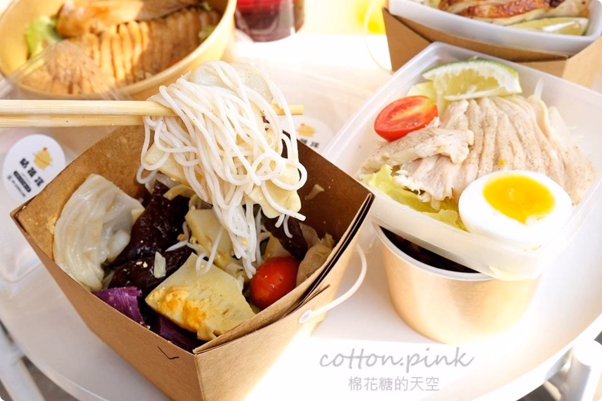 【新開店】台中網美系鹹水雞舒肥處理嫩口又多汁,20多種食材、6種醬料配搭超豐富 【新開店】台中網美系鹹水雞舒肥處理嫩口又多汁,20多種食材、6種醬料配搭超豐富