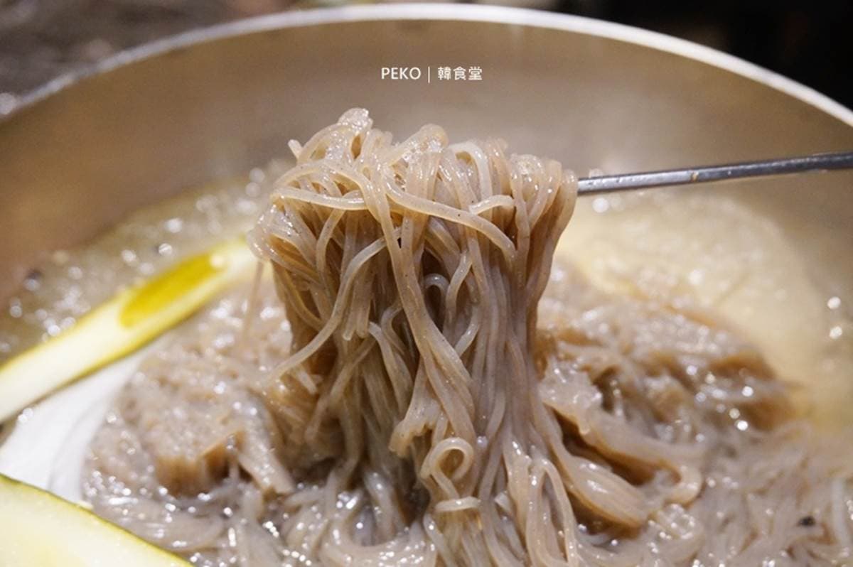 韓國人也愛!台北「韓食堂」豬腳皮Q分量大、水涼麵口感彈牙,想吃先訂位 韓國人也愛!台北「韓食堂」豬腳皮Q分量大、水涼麵口感彈牙,想吃先訂位