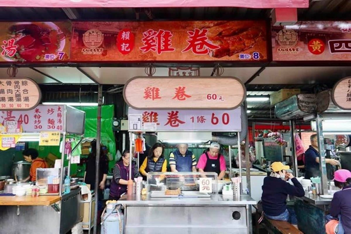 老台北人的美食街!大稻埕慈聖宮廟前先吃這13攤:白種元激推豬腳、一甲子汆燙魷魚 老台北人的美食街!大稻埕慈聖宮廟前先吃這13攤:白種元激推豬腳、一甲子汆燙魷魚