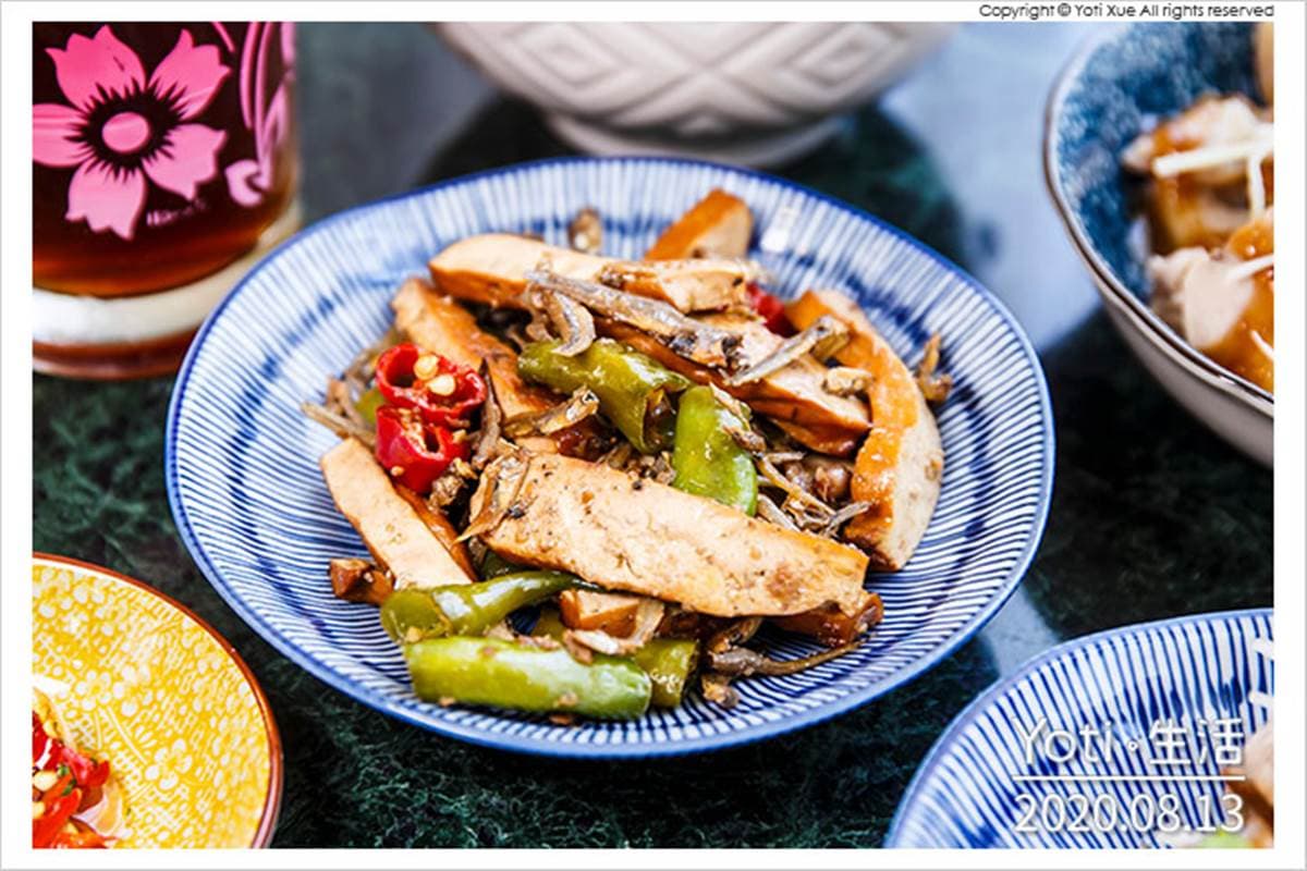 藝人也愛!花蓮人氣麵店老宅風超好拍,必點紅油擔擔麵配「剝皮辣椒雞湯」 藝人也愛!花蓮人氣麵店老宅風超好拍,必點紅油擔擔麵配「剝皮辣椒雞湯」