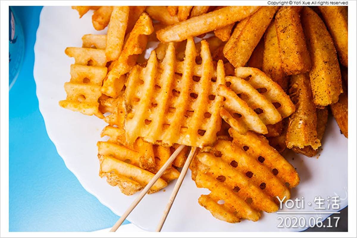 想吃先預訂!現點現炸「美式炸雞」皮脆肉Q,雞腿一咬還滴汁 想吃先預訂!現點現炸「美式炸雞」皮脆肉Q,雞腿一咬還滴汁