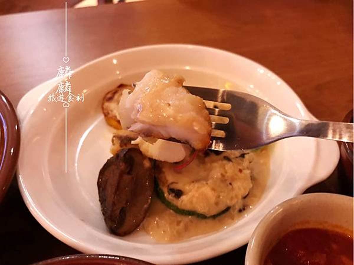 不能去歐洲就來這!台北超有fu餐酒館吃刺蔥羊膝喝「梅關係」,還有烤布蕾做完美ending 不能去歐洲就來這!台北超有fu餐酒館吃刺蔥羊膝喝「梅關係」,還有烤布蕾做完美ending
