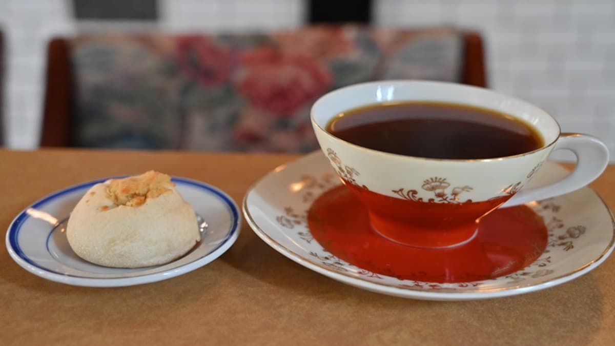 新興大旅社 · The Spot Coffee Company