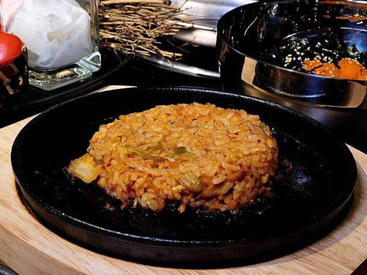 吃過會上癮!台北最強韓式燒烤吃到飽不到400元,必點麻藥飯捲、噗坑巴 吃過會上癮!台北最強韓式燒烤吃到飽不到400元,必點麻藥飯捲、噗坑巴