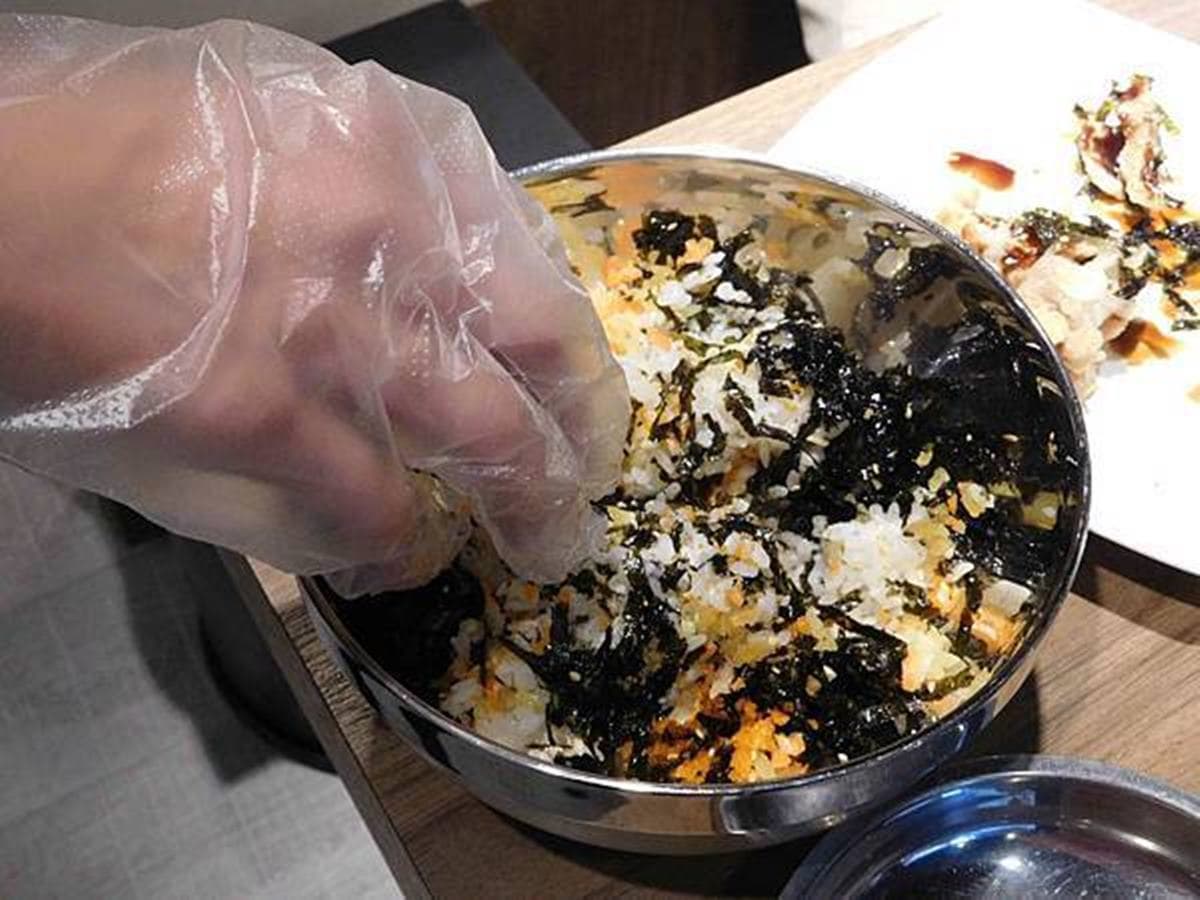 吃過會上癮!台北最強韓式燒烤吃到飽不到400元,必點麻藥飯捲、噗坑巴 吃過會上癮!台北最強韓式燒烤吃到飽不到400元,必點麻藥飯捲、噗坑巴