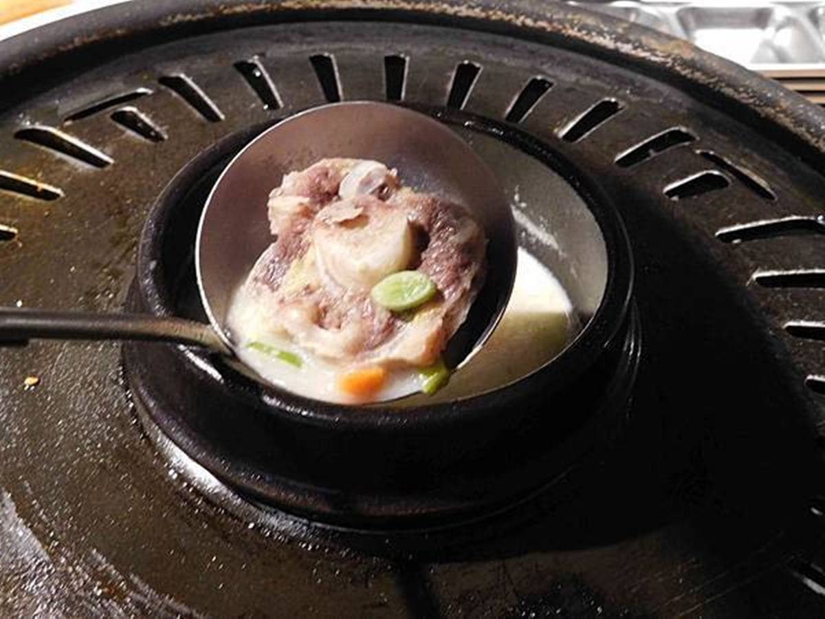 吃過會上癮!台北最強韓式燒烤吃到飽不到400元,必點麻藥飯捲、噗坑巴 吃過會上癮!台北最強韓式燒烤吃到飽不到400元,必點麻藥飯捲、噗坑巴