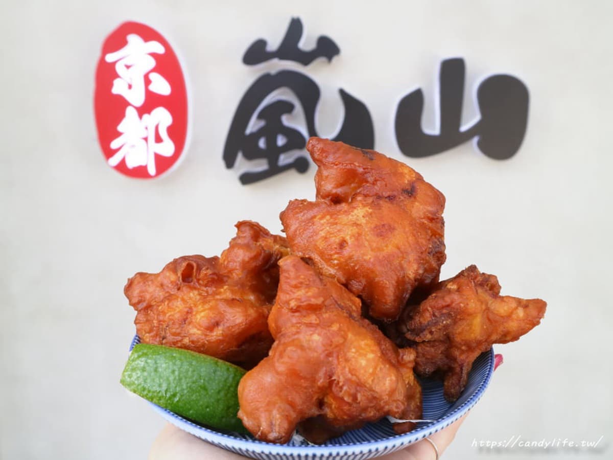 肉控會愛!台中邪惡系丼飯帶骨牛小排堆成一座山,軟嫩多汁炸牛排也必點 肉控會愛!台中邪惡系丼飯帶骨牛小排堆成一座山,軟嫩多汁炸牛排也必點