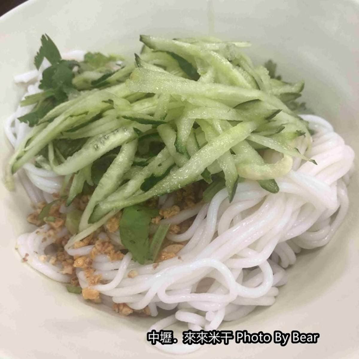 內用免費加泡菜!中壢道地緬甸料理「豬肝蛋米干」料多飽足,豌豆粉、大薄片也必點 內用免費加泡菜!中壢道地緬甸料理「豬肝蛋米干」料多飽足,豌豆粉、大薄片也必點
