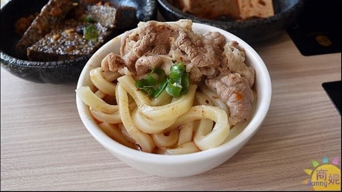 鍋控快筆記!台中高CP值鍋物肉量升級1.5倍只要80元,海鮮總匯一次吃得到7種海味 鍋控快筆記!台中高CP值鍋物肉量升級1.5倍只要80元,海鮮總匯一次吃得到7種海味