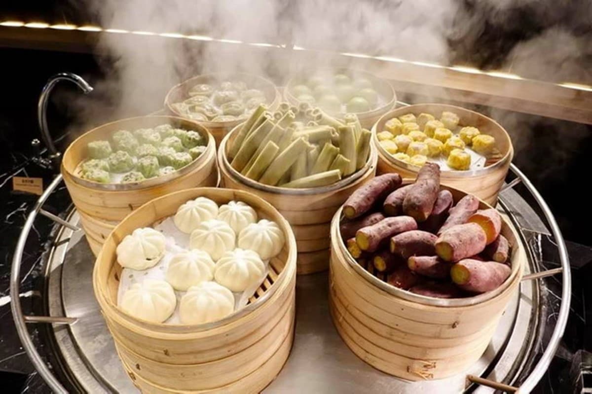 Buffet控首選!台灣人最愛吃到飽是「這家」,必排每日現流海鮮、招牌犯規甜點區 Buffet控首選!台灣人最愛吃到飽是「這家」,必排每日現流海鮮、招牌犯規甜點區