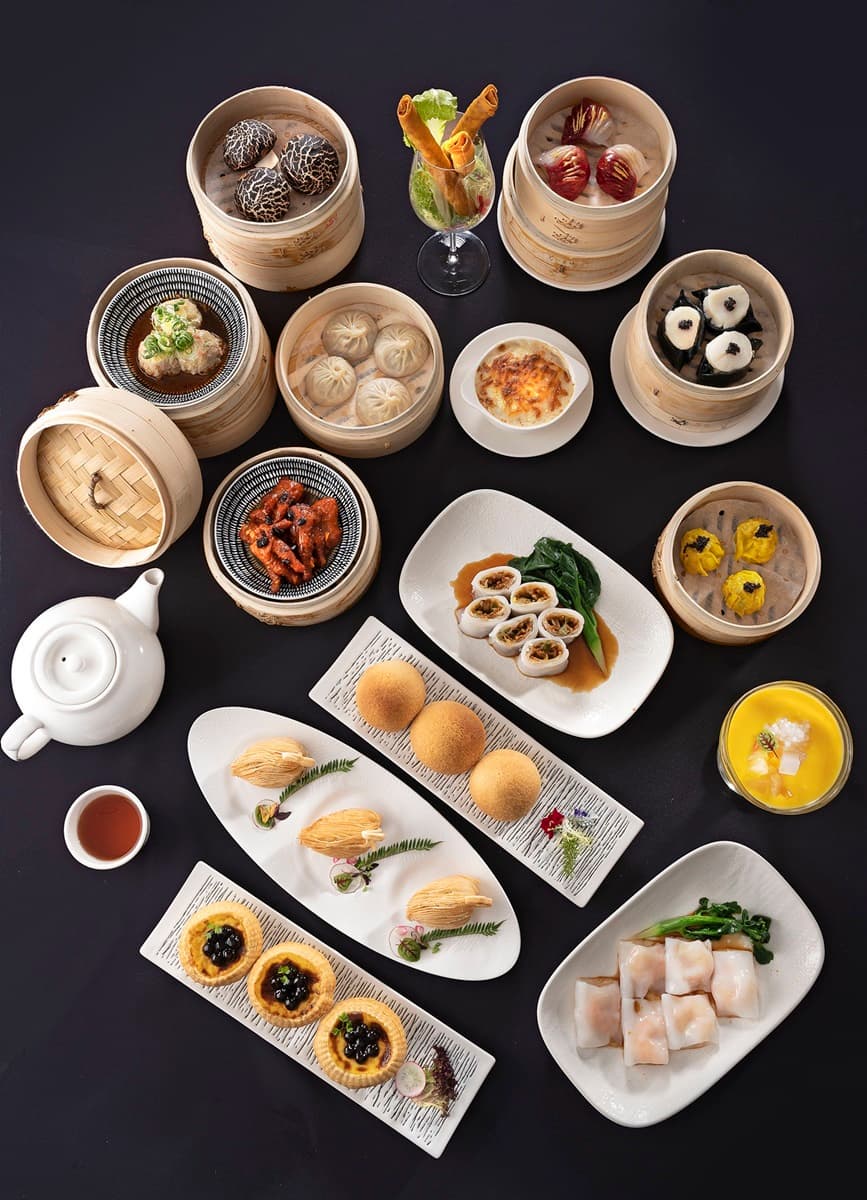全台首創「嘉義噴水雞肉飯」吃到飽!這飯店每人1300元爽住,還免費玩賽車、水族館 全台首創「嘉義噴水雞肉飯」吃到飽!這飯店每人1300元爽住,還免費玩賽車、水族館