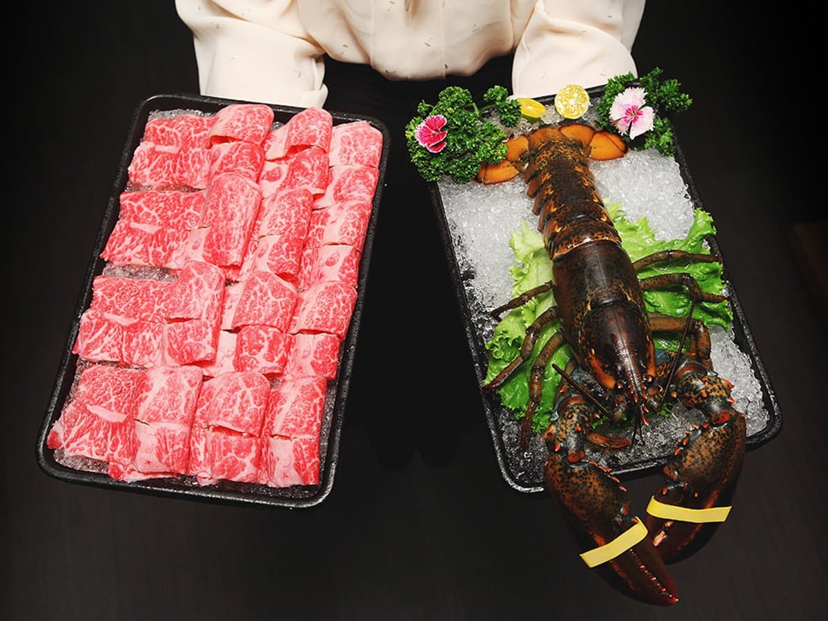 開工日吃飽飽!9間美食祭開工優惠:吃鍋送和牛、香香雞50元抵用券、套餐買一送一 開工日吃飽飽!9間美食祭開工優惠:吃鍋送和牛、香香雞50元抵用券、套餐買一送一