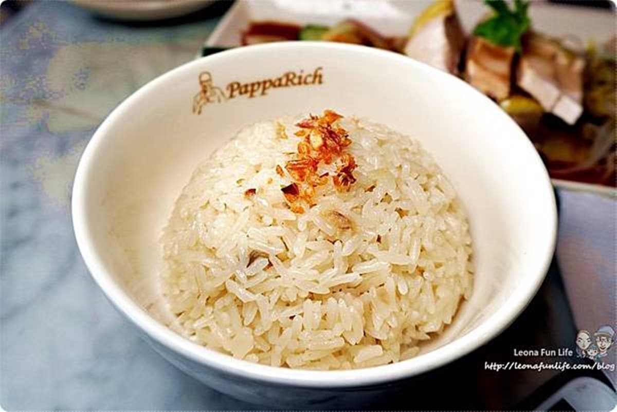 正宗大馬料理來台中了!必點人氣王海南雞飯、沙嗲串燒,空運來的榴槤蛋糕有果肉 正宗大馬料理來台中了!必點人氣王海南雞飯、沙嗲串燒,空運來的榴槤蛋糕有果肉
