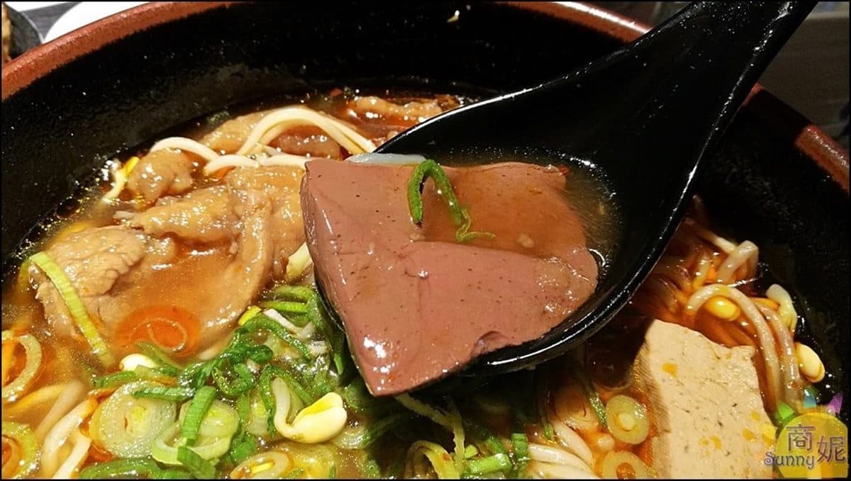 CP值超高!台中浮誇麵食館「午宵限定香辣麵」只要118元,黃金炸餃子酥脆唰嘴也必點 CP值超高!台中浮誇麵食館「午宵限定香辣麵」只要118元,黃金炸餃子酥脆唰嘴也必點