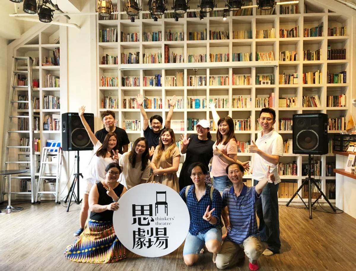 大稻埕新玩法!4處有哏打卡點:大片「百壺牆」、體驗傳統旗袍、米製鬆糕 大稻埕新玩法!4處有哏打卡點:大片「百壺牆」、體驗傳統旗袍、米製鬆糕