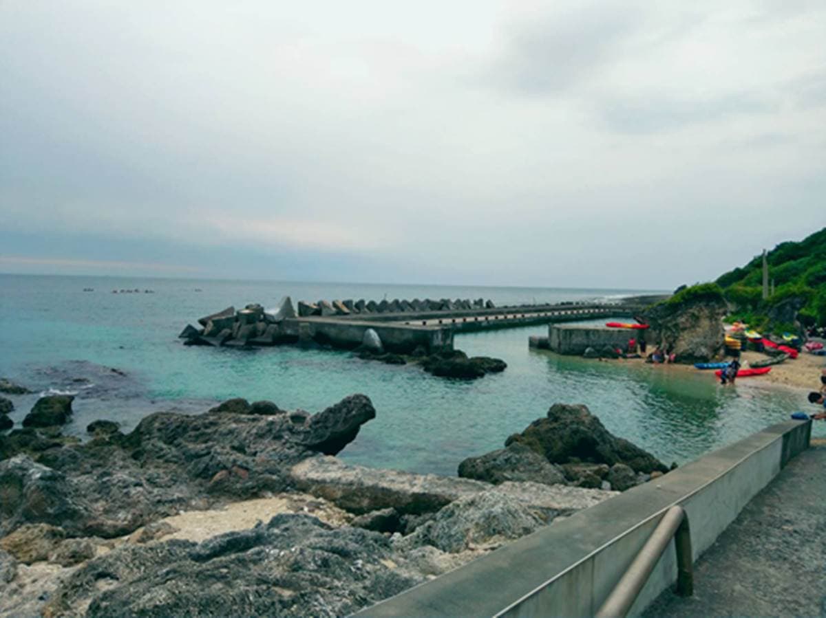 徜徉海底世界!小琉球考「進階潛水證照」全攻略,還能到美人洞、破沈船拍美照 徜徉海底世界!小琉球考「進階潛水證照」全攻略,還能到美人洞、破沈船拍美照