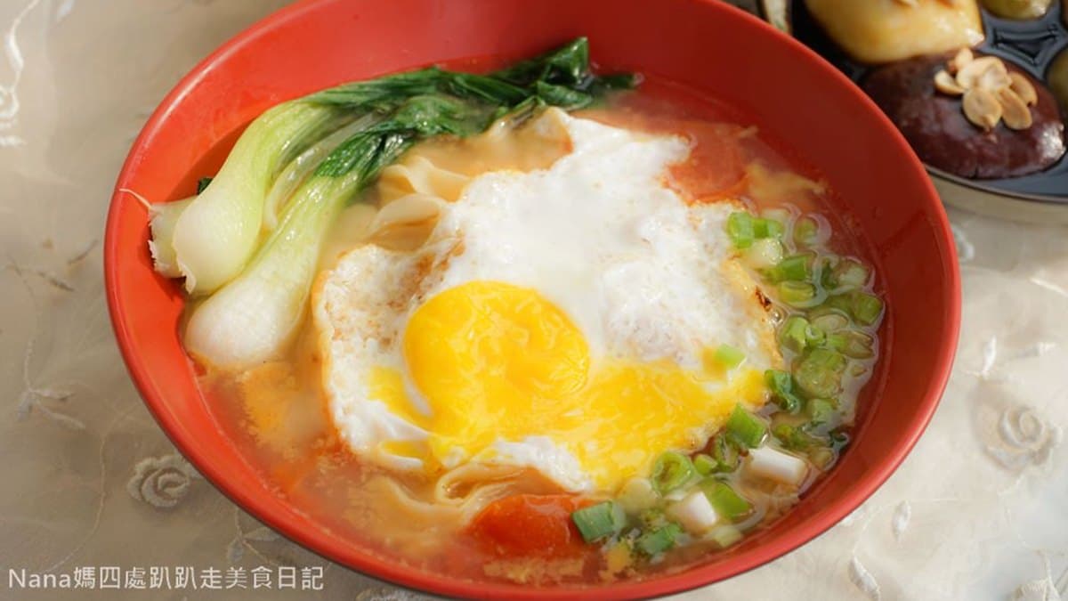 「扯」給你看!新竹手工麵食能欣賞扯麵絕活,客家「牛汶水」Q綿微辣也必點 「扯」給你看!新竹手工麵食能欣賞扯麵絕活,客家「牛汶水」Q綿微辣也必點