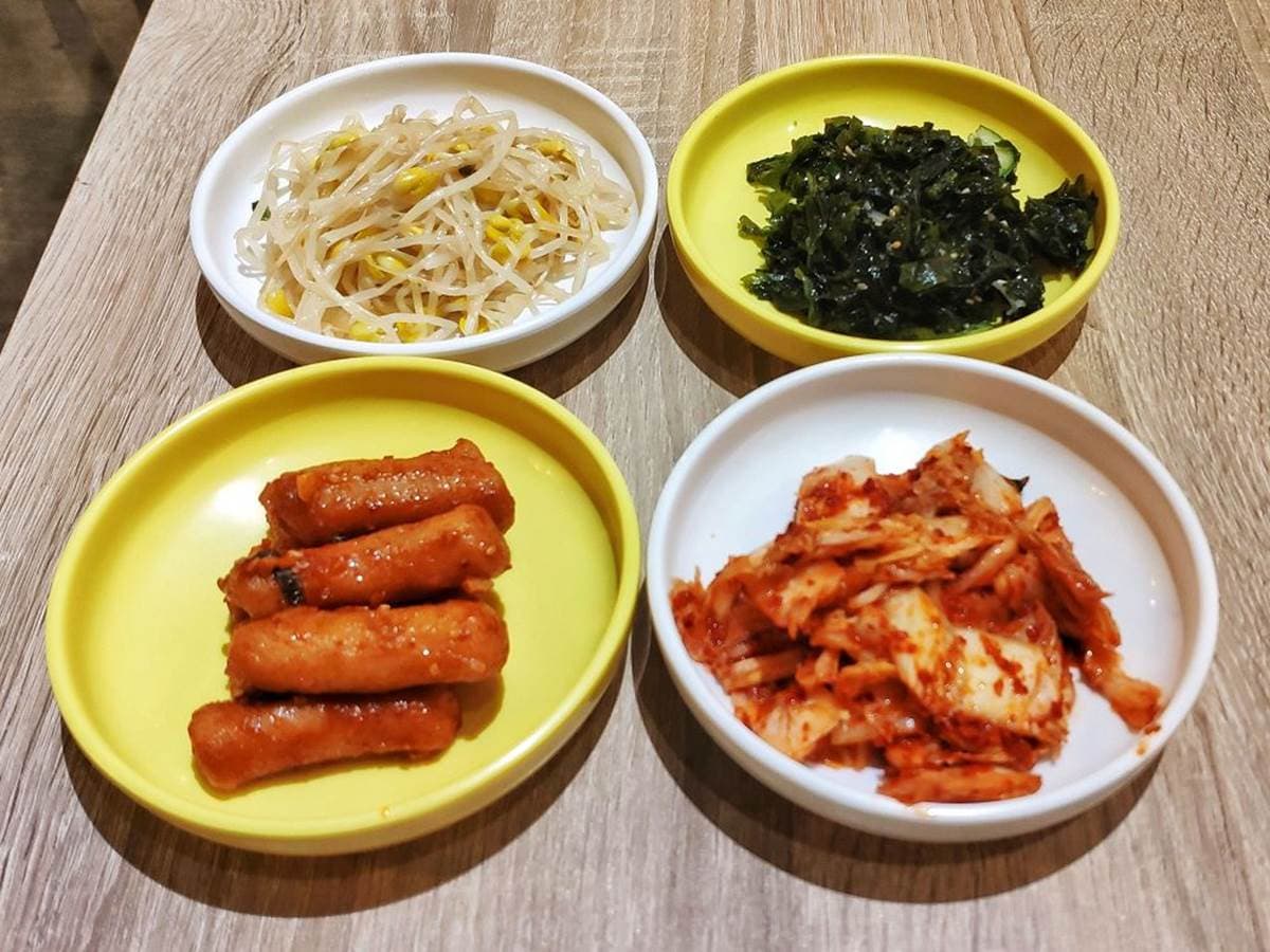 一秒到首爾!新北3家「歐爸」開的韓式料理:小菜無限續、水晶烤盤烤肉、起司陷阱飯捲 一秒到首爾!新北3家「歐爸」開的韓式料理:小菜無限續、水晶烤盤烤肉、起司陷阱飯捲