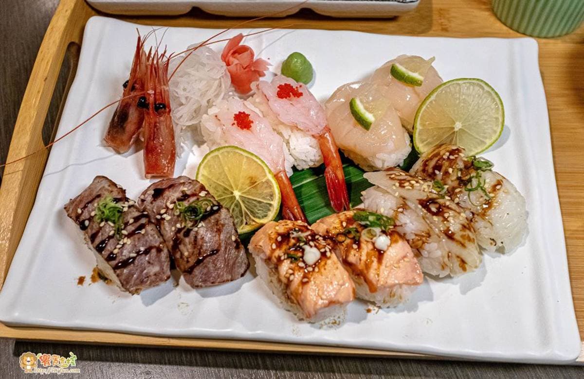 隱藏版佛心餐廳!點250元主餐享超澎派自助吧,入口即化肉燥飯、暖心關東煮通通吃到飽 隱藏版佛心餐廳!點250元主餐享超澎派自助吧,入口即化肉燥飯、暖心關東煮通通吃到飽