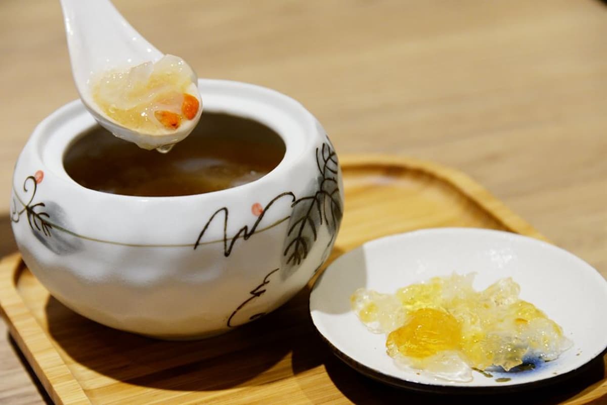 一個人也能來!高雄居酒屋吃得到超養生「鱷魚鍋」,獨門火燒雞5小時前先預訂 一個人也能來!高雄居酒屋吃得到超養生「鱷魚鍋」,獨門火燒雞5小時前先預訂