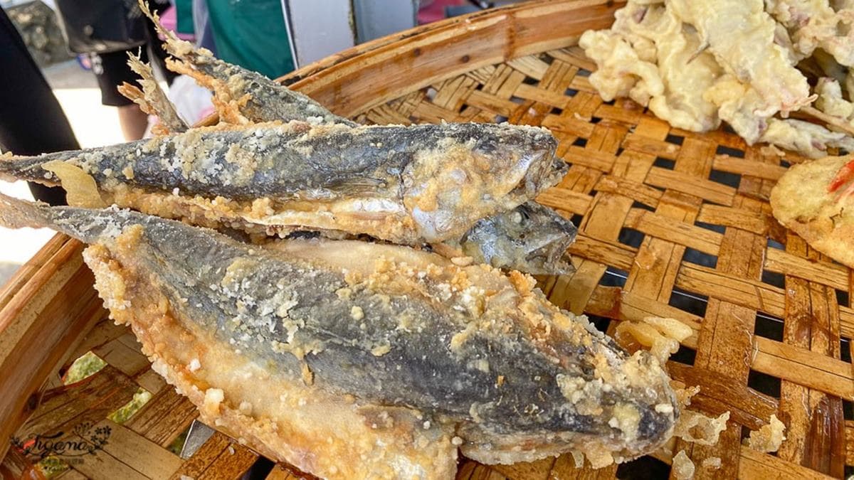 升級版蚵嗲!澎湖人氣「雙拼炸粿」包滿滿鮮蚵、高麗菜,表皮酥脆鮮蝦整隻都能吃 升級版蚵嗲!澎湖人氣「雙拼炸粿」包滿滿鮮蚵、高麗菜,表皮酥脆鮮蝦整隻都能吃