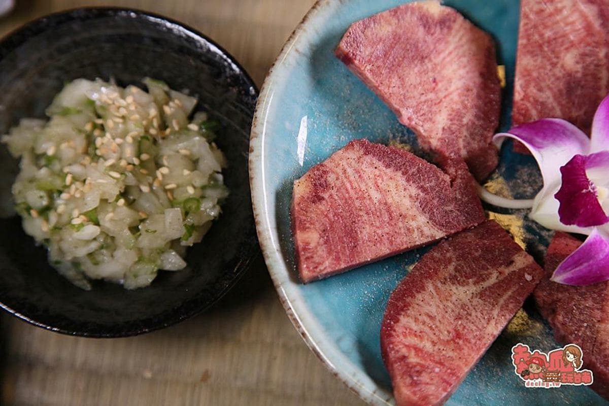 1秒飛日、泰!台南異國料理部落客激推這4家,第三家燒肉店還能打卡固力果跑跑人 1秒飛日、泰!台南異國料理部落客激推這4家,第三家燒肉店還能打卡固力果跑跑人