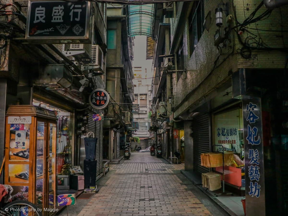 穿越之旅!基隆文青一條街5祕店:加馬露醬刈堡、70年老屋酒吧、迷你日式茶屋 穿越之旅!基隆文青一條街5祕店:加馬露醬刈堡、70年老屋酒吧、迷你日式茶屋