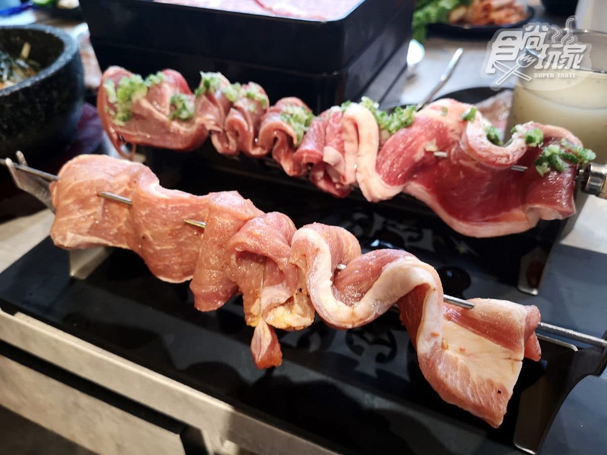 【新開店】王品首間「燒肉吃到飽」!肉次方插旗西門町,最低588元起爽吃60多種肉肉 【新開店】王品首間「燒肉吃到飽」!肉次方插旗西門町,最低588元起爽吃60多種肉肉