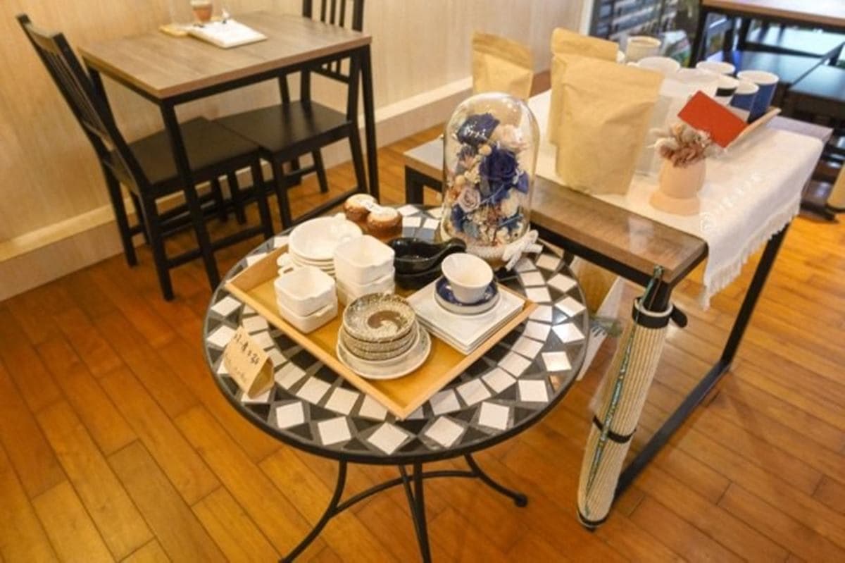 宜蘭口袋名單再+1!超萌店貓陪吃大分量「起司歐姆蕾」,酥脆素雞塊比真肉還扎實 宜蘭口袋名單再+1!超萌店貓陪吃大分量「起司歐姆蕾」,酥脆素雞塊比真肉還扎實