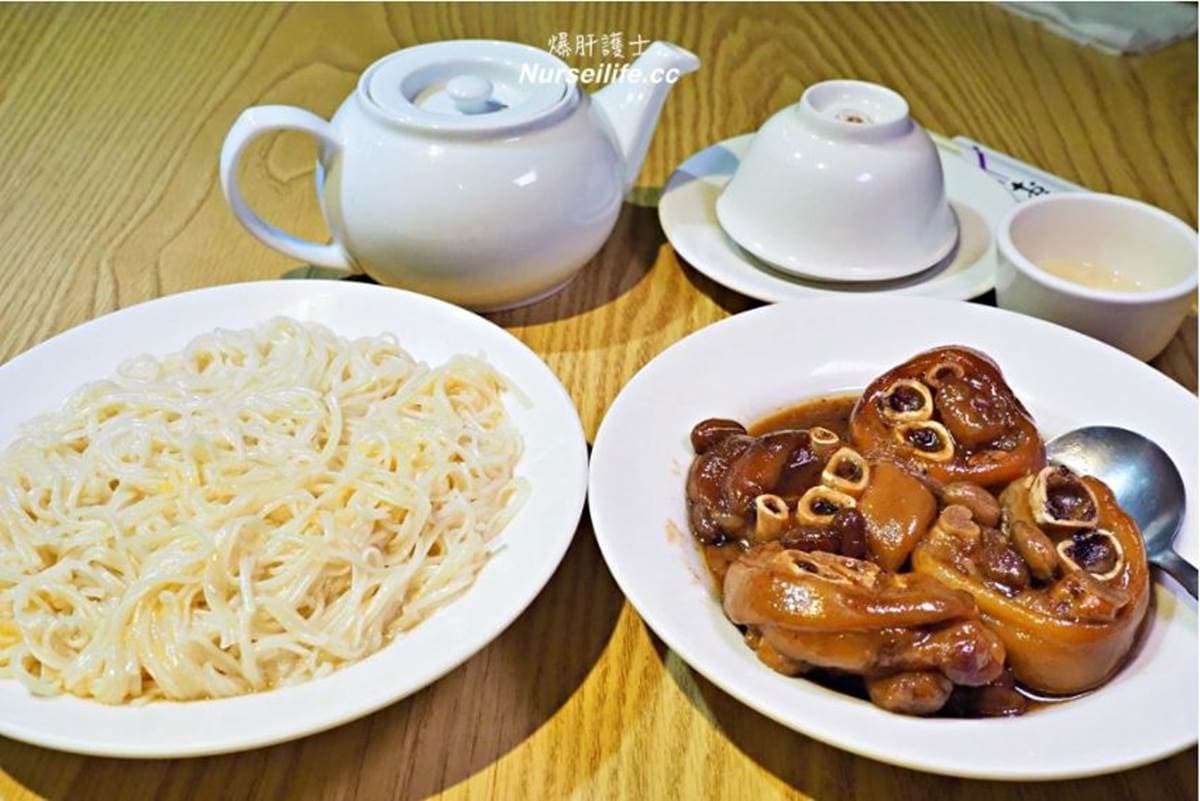 壽星好康快收!天母5間餐廳生日優惠:送同歲數蛤蜊、15盎司大肉盤、避風塘肋排 壽星好康快收!天母5間餐廳生日優惠:送同歲數蛤蜊、15盎司大肉盤、避風塘肋排