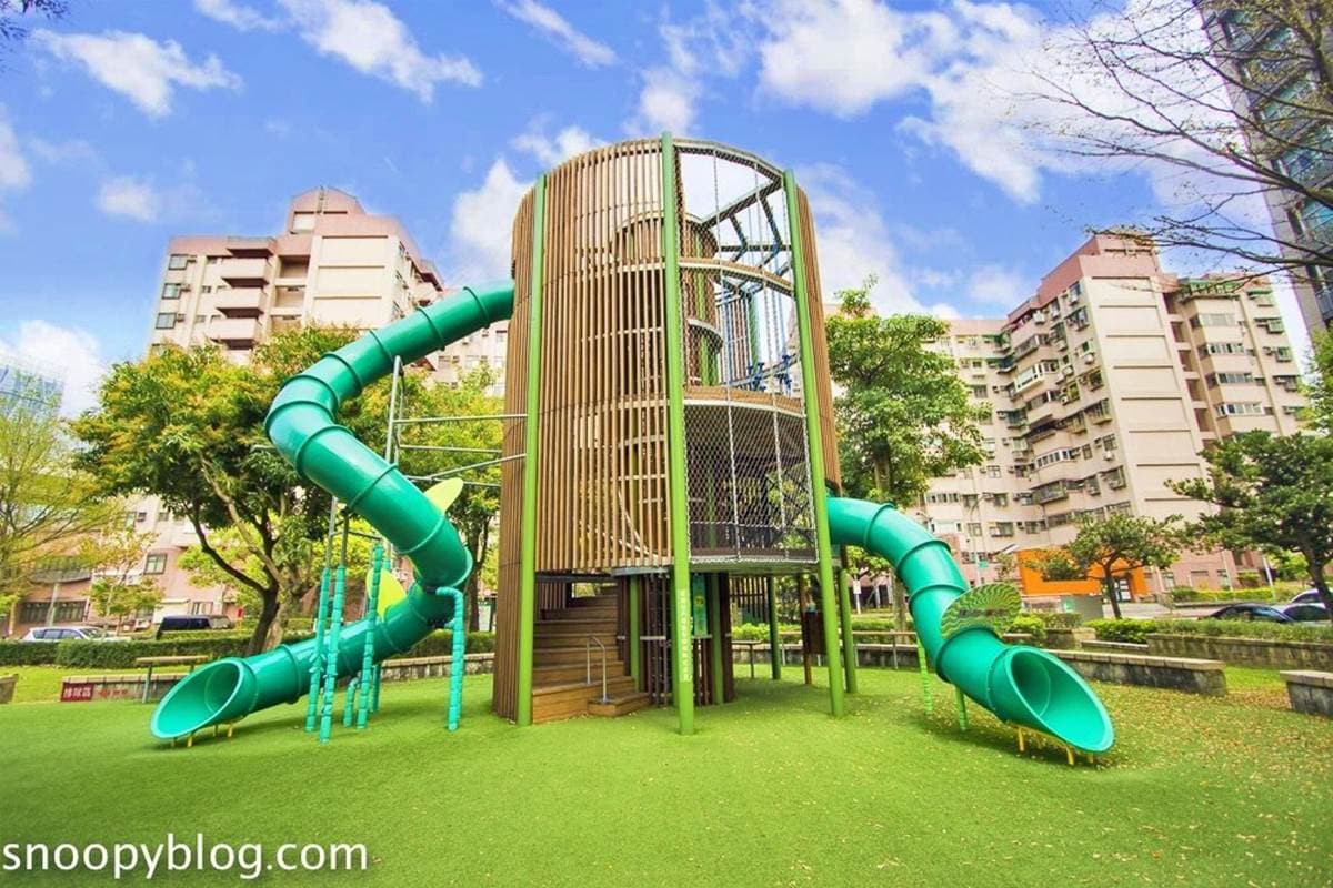 免費遛小孩!雙北5處超強放電親子公園:8米高「魔王塔」、神祕太空堡壘、大足球滑梯 免費遛小孩!雙北5處超強放電親子公園:8米高「魔王塔」、神祕太空堡壘、大足球滑梯