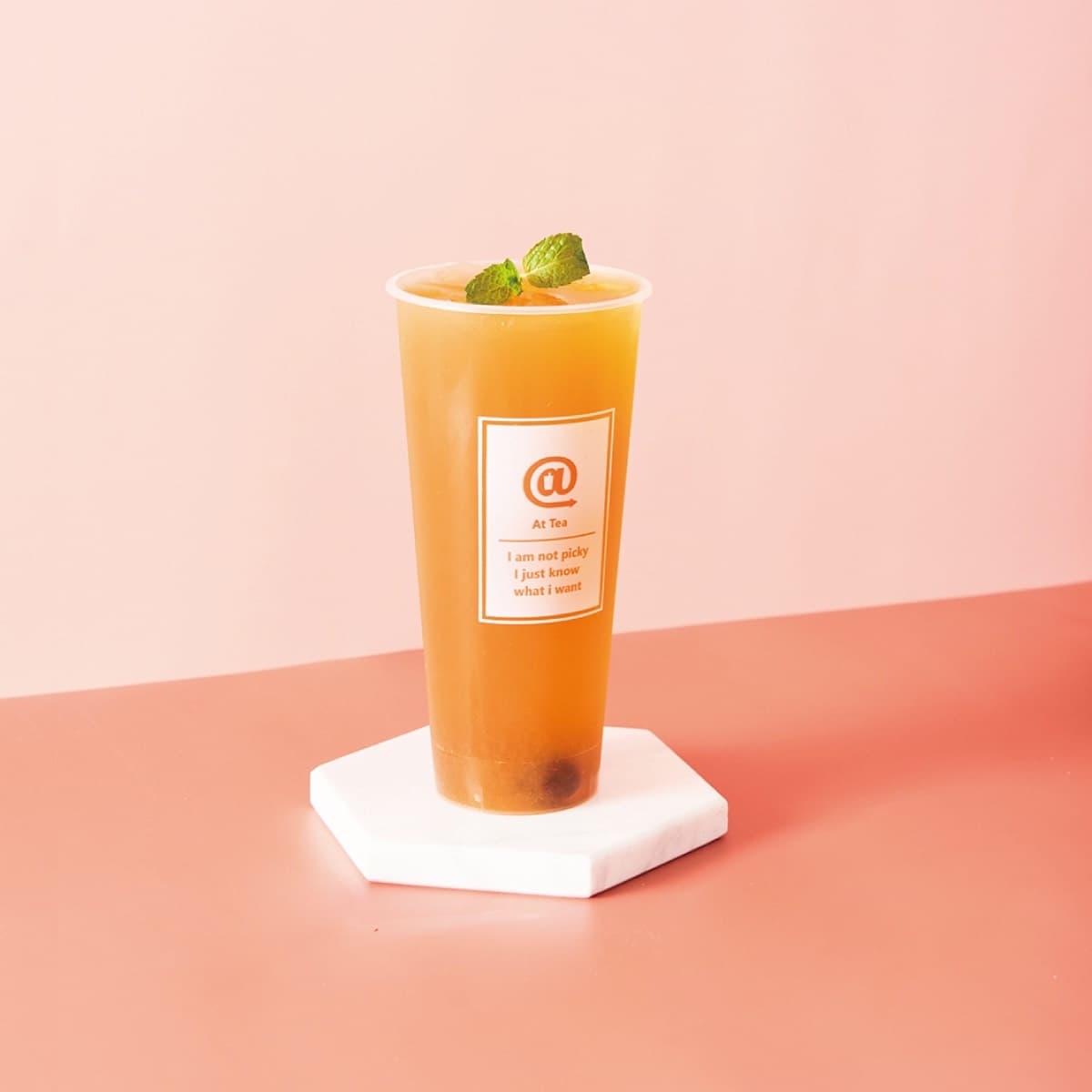 星巴克有「花朵配件」就打折!8間飲品連假優惠,85度C第二杯20元、清原第二杯半價 星巴克有「花朵配件」就打折!8間飲品連假優惠,85度C第二杯20元、清原第二杯半價