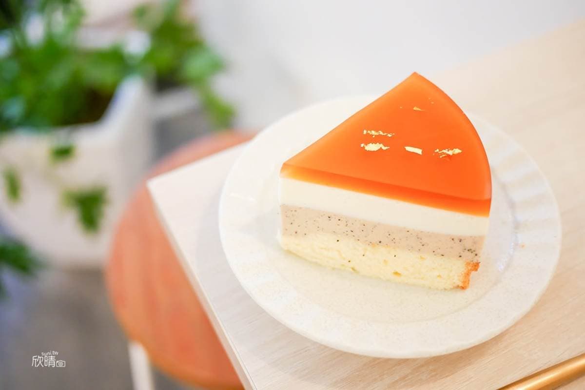 IG必拍!新竹7家網美系甜點店:露天泳池享Q萌鬆餅、花窗老宅吃7層戚風小山丘 IG必拍!新竹7家網美系甜點店:露天泳池享Q萌鬆餅、花窗老宅吃7層戚風小山丘