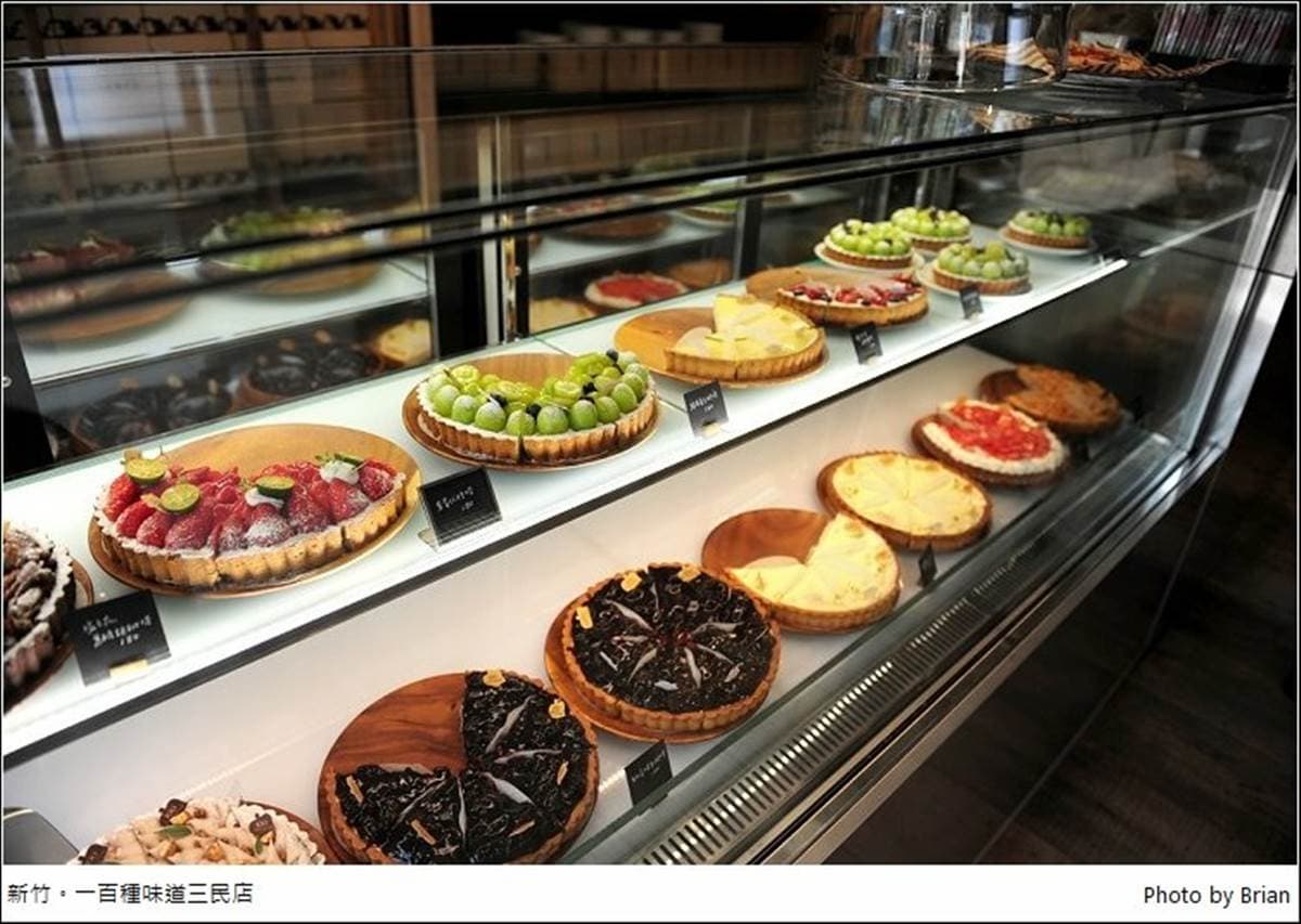 IG必拍!新竹7家網美系甜點店:露天泳池享Q萌鬆餅、花窗老宅吃7層戚風小山丘 IG必拍!新竹7家網美系甜點店:露天泳池享Q萌鬆餅、花窗老宅吃7層戚風小山丘