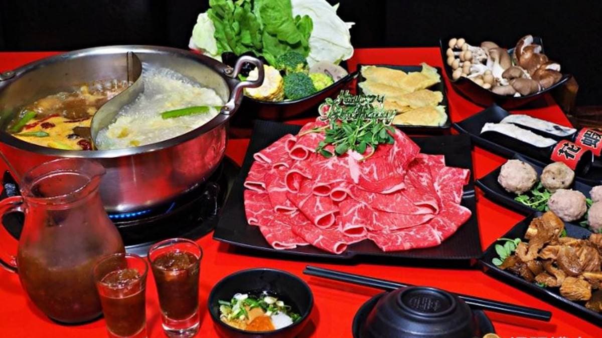 生日送15盎司肉盤!「鬼椒麻辣鍋」必點私房綜合老滷,手打蝦仁漿放入一整隻草蝦