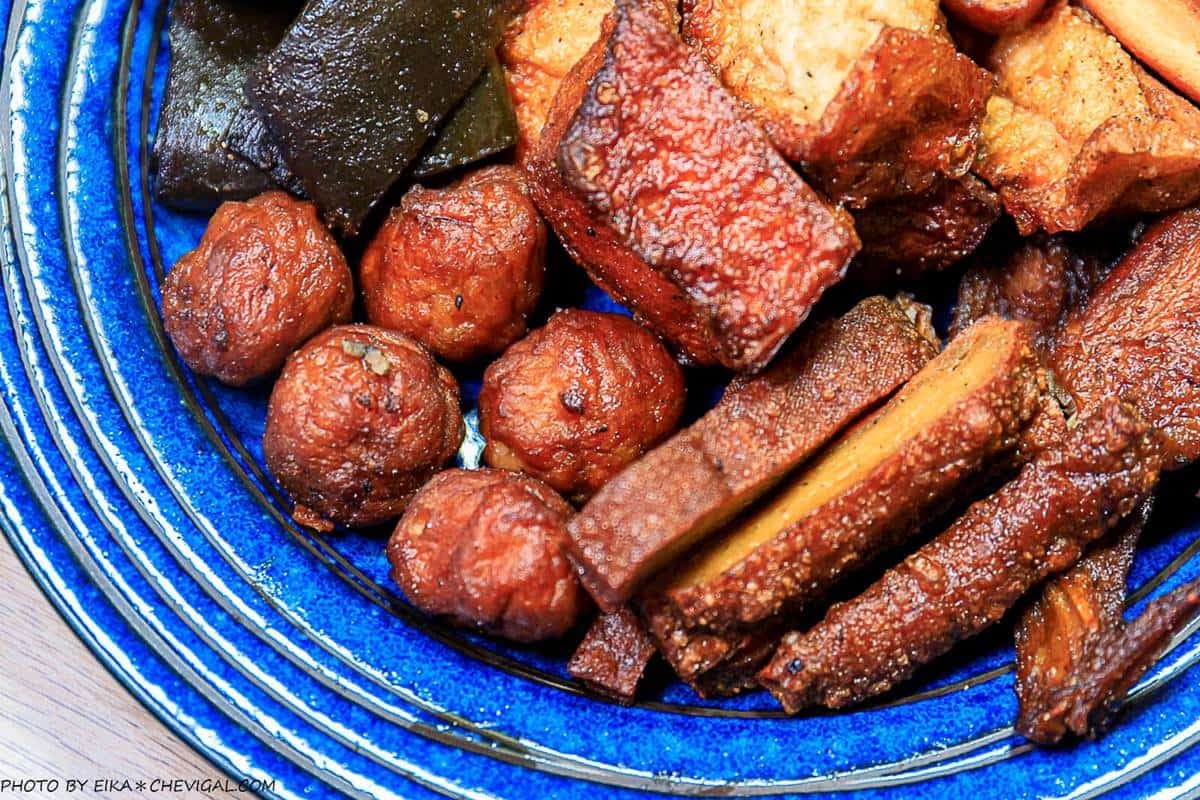 台中銷魂消夜!東山鴨頭先滷後炸很入味,網大推超強豆皮「酥脆如千層蛋捲」 台中銷魂消夜!東山鴨頭先滷後炸很入味,網大推超強豆皮「酥脆如千層蛋捲」