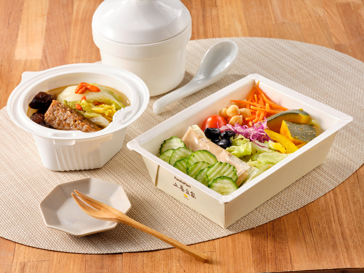 無肉也歡!全家攜手上善豆家推「蔬食料理」,麻辣乾拌麵、麻油薑藜麥炒飯口感太銷魂 無肉也歡!全家攜手上善豆家推「蔬食料理」,麻辣乾拌麵、麻油薑藜麥炒飯口感太銷魂