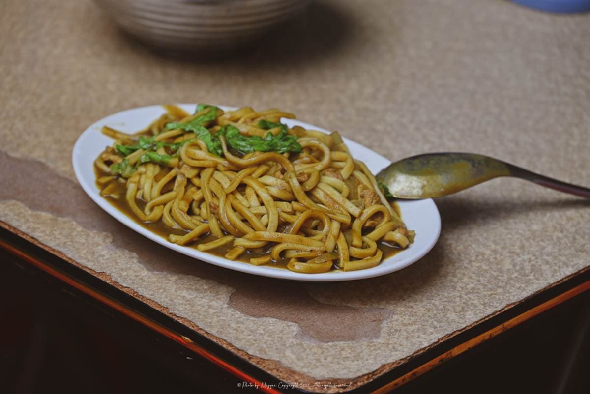 基隆慶安宮廟口咖哩炒麵炒飯