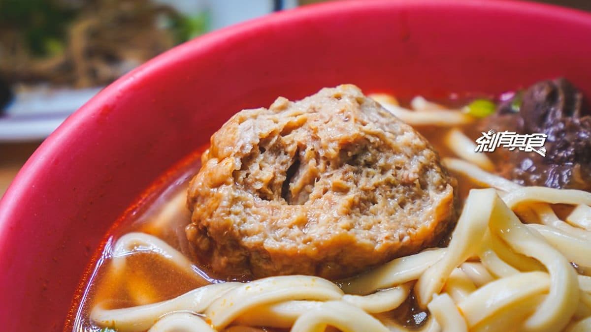 在地人激推!台中捷運美食15站50家:龍虎麵、巨無霸生蠔、活龍蝦粥 在地人激推!台中捷運美食15站50家:龍虎麵、巨無霸生蠔、活龍蝦粥